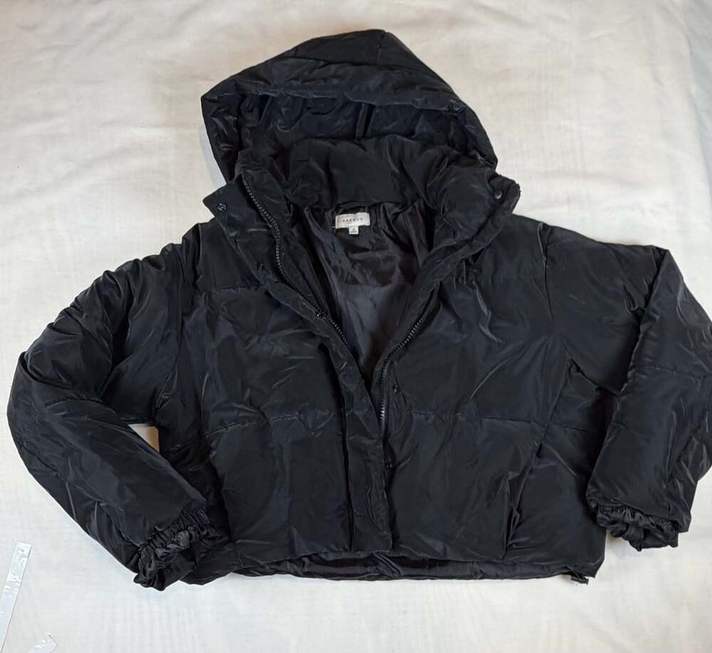 PacSun Puffer Jacket Size M Black Hooded Cropped Winter Coat